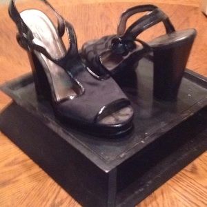 Coach logo open toe sandal heels gently used